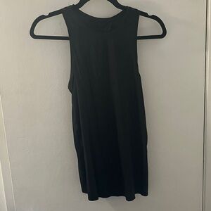 Lululemon open back tank top